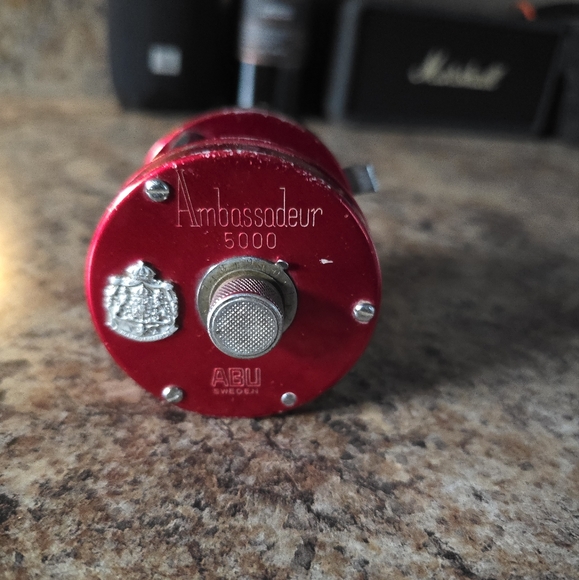 ABU Garcia Vintage Fishing Reel - Picture 1 of 5